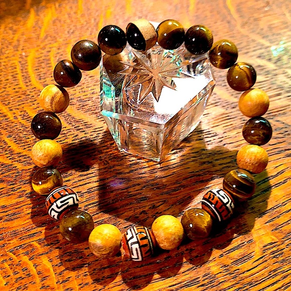 PALA SANTO TIGER EYE BRACELET STRETCH NEW HEALING STONES - Picture 3 of 3